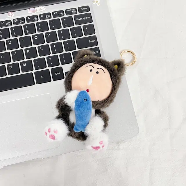 Crayon Shinchan q