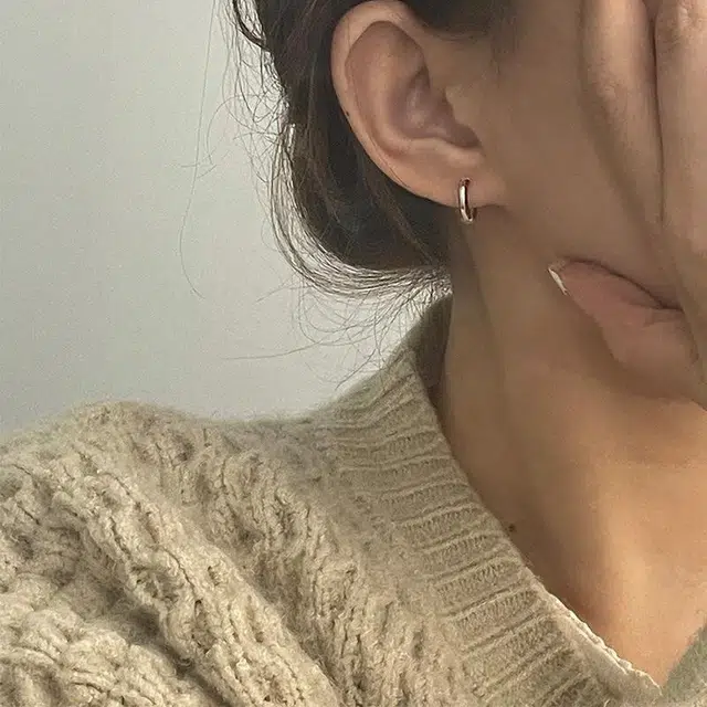 S925
