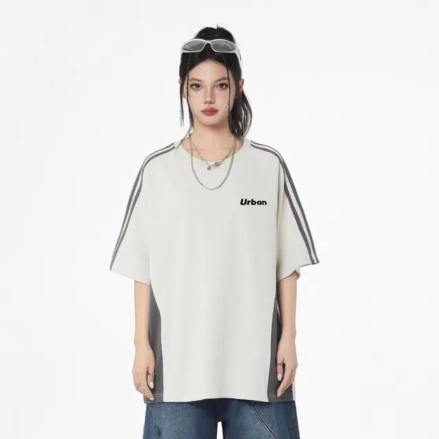 URBAN AUTHENTIC T