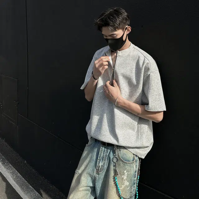 Fakeyoung T