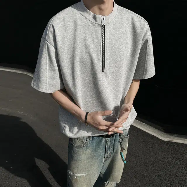 Fakeyoung T