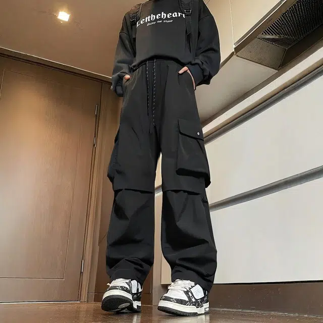 JEANSWEST