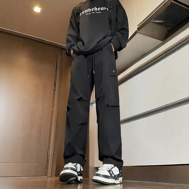 JEANSWEST