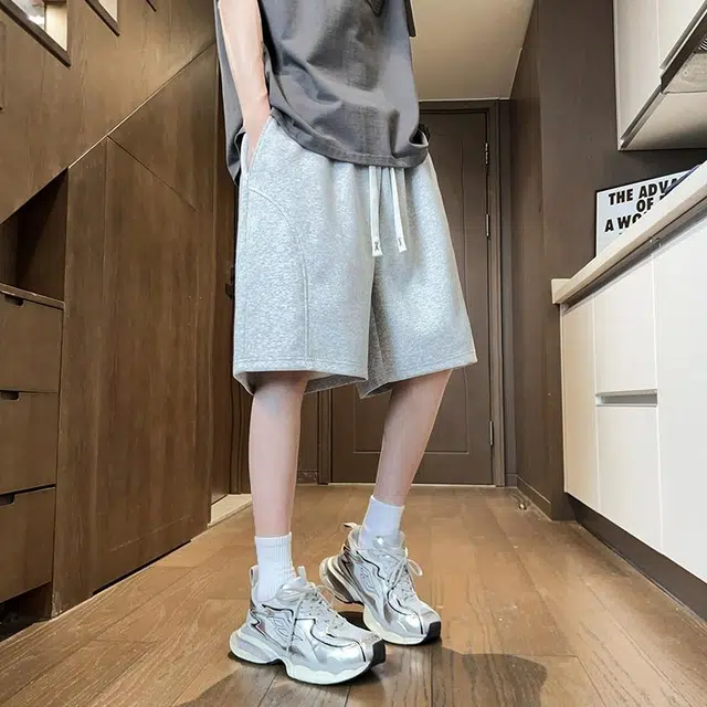 物质公式 美式复古简约学生党纯色基础款日系宽松百搭透气中腰潮牌篮球跑步运动薄款速干沙滩裤系带抽绳直筒五分裤休闲短裤 男女同款