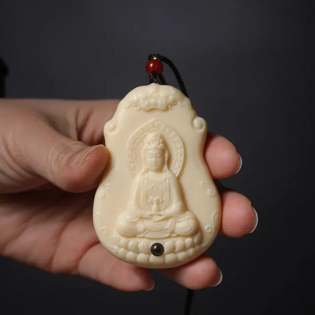 顺丰包邮 灵晔 纳福转运小众投影观音菩萨吊坠无事牌车挂件观音头素佛牌平安牌文玩工艺品再造 象牙果 项链 男女同款情侣款