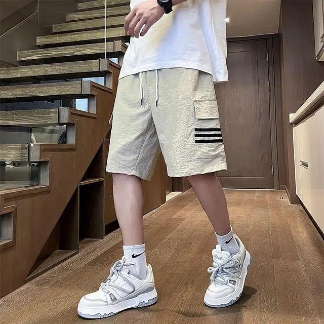 Fakeyoung
