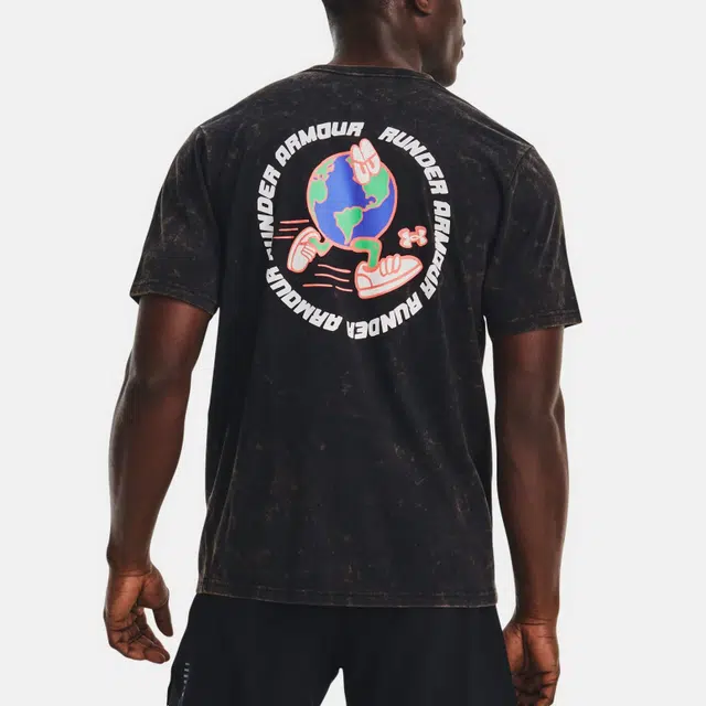 Under Armour T