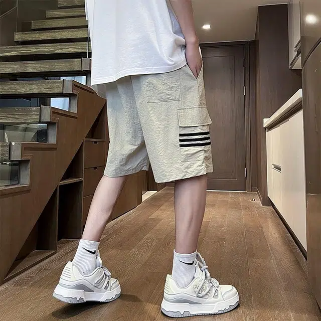 Fakeyoung