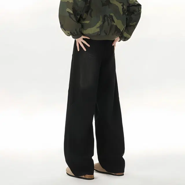 ROBINHOOD clean fit