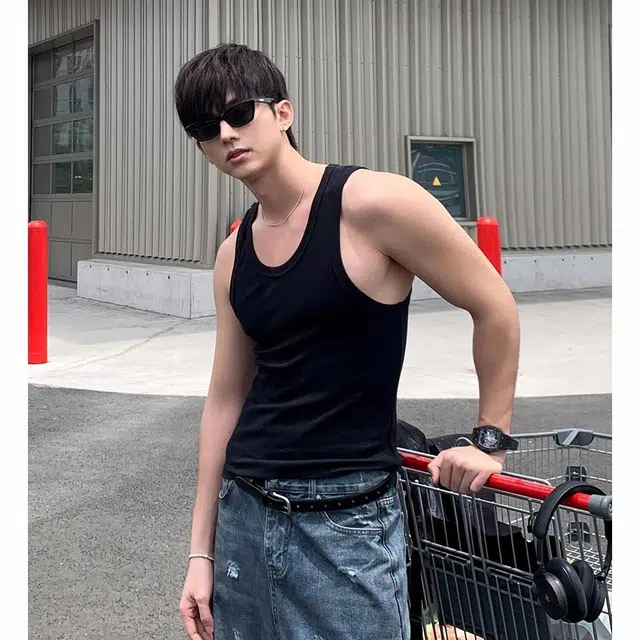 Hypeyourself T