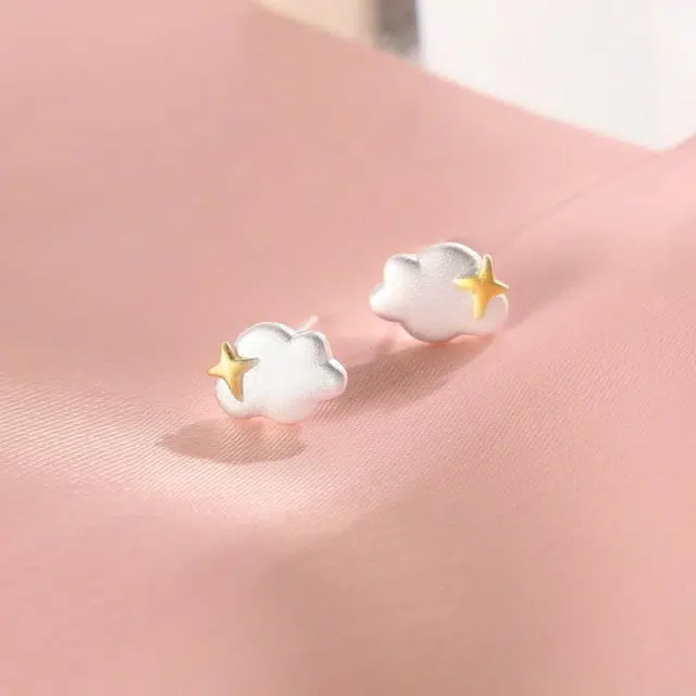 S925