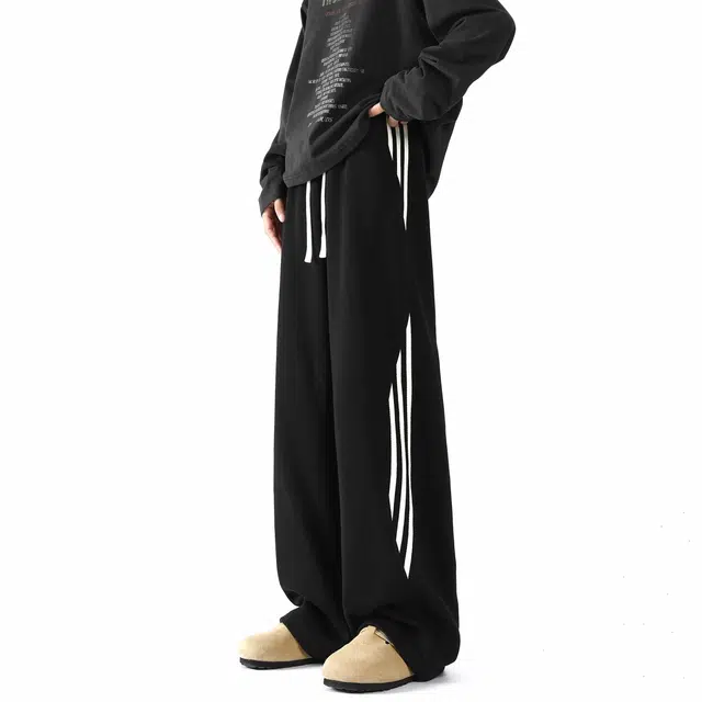 URBAN AUTHENTIC