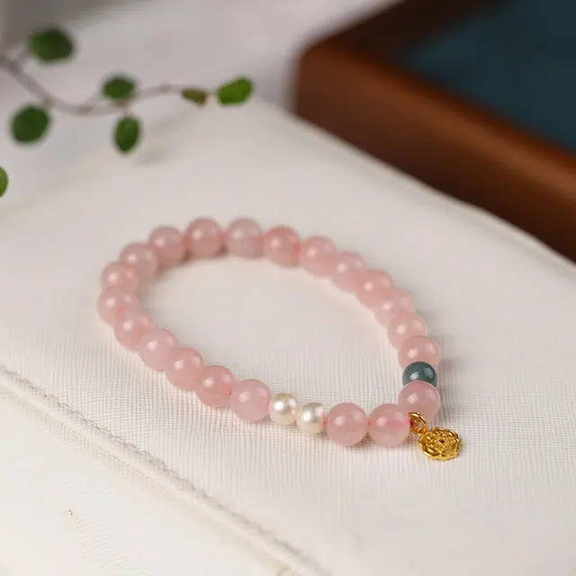 【正缘桃花】 镯瑾 福牌平安锁粉晶 招财转运招好人缘甜蜜温柔婉约手饰 新中式国风新潮古典美腕饰礼盒 好运 粉水晶 手串 女款