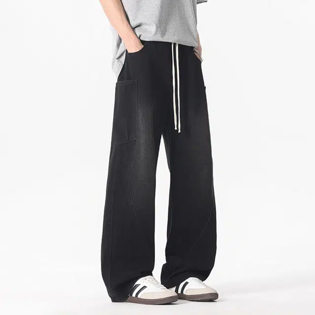 EVE Jeans logo