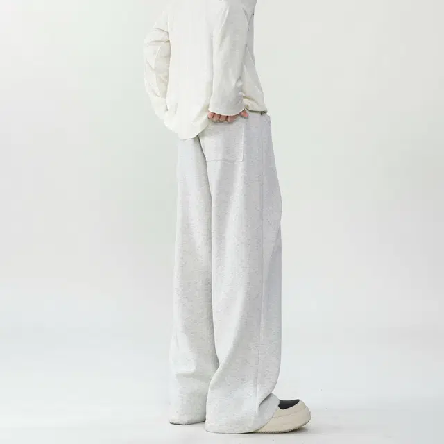 URBAN AUTHENTIC