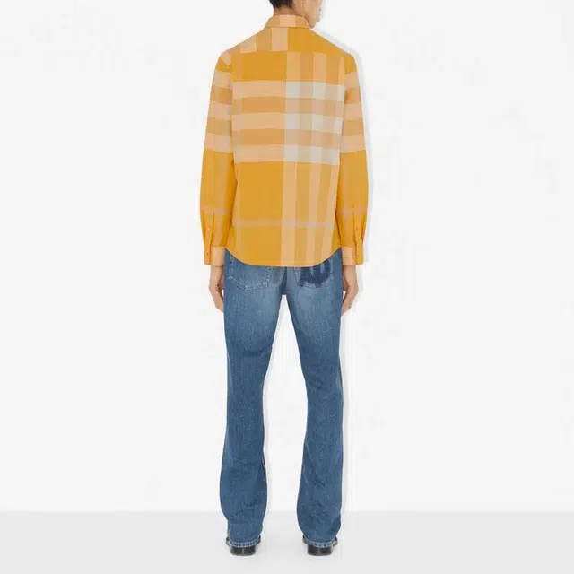 Burberry SS23