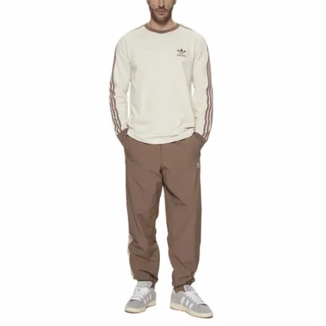 adidas Adicolor T