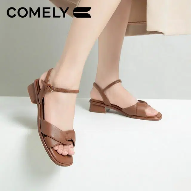 COMELY