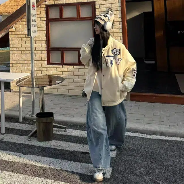宾力克 美式复古高街潮牌植绒天马星空背面刺绣字母撞色拼接嘻哈街头痞帅时尚潮流高级氛围感宽松落肩垂感休闲舒适百搭夹克外套 男女同款
