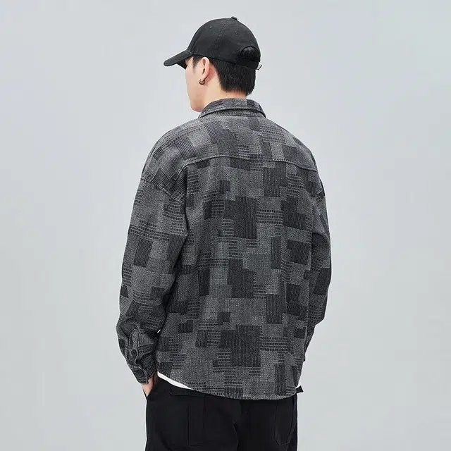 METE WHALE MT