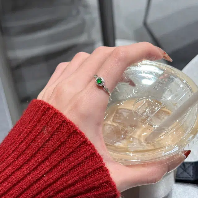 七享 蛋面 现代轻奢小众设计感高级风精致 糯冰 翡翠戒指 女款