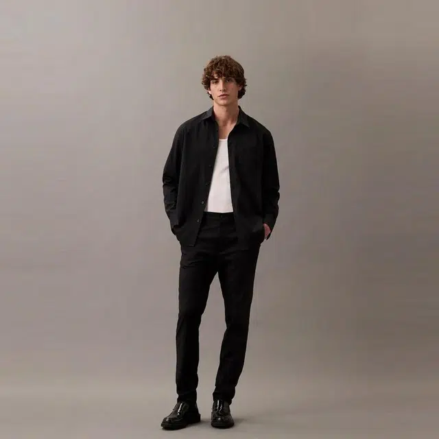 CALVIN KLEIN