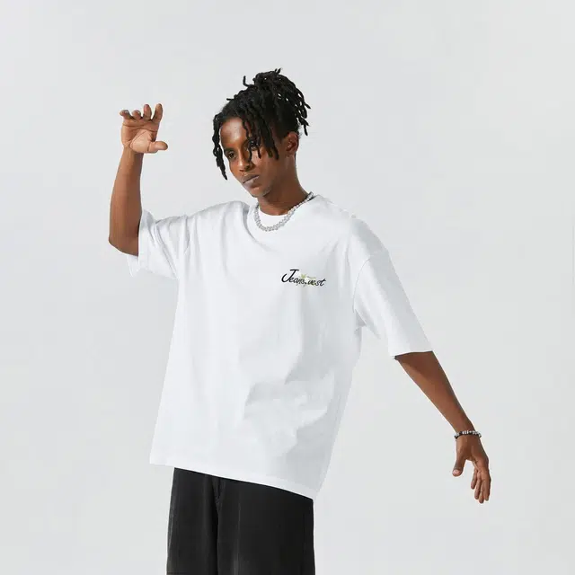 JEANSWEST logoT