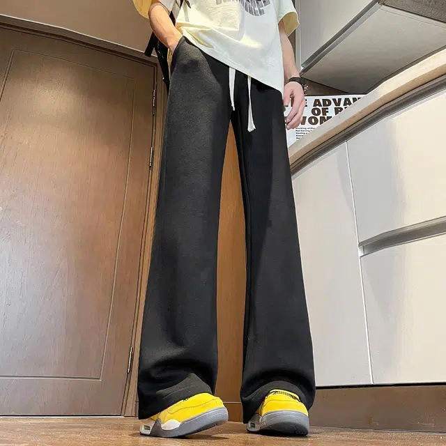 JEANSWEST