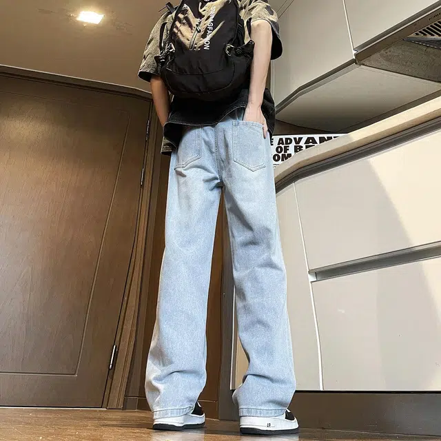 JEANSWEST