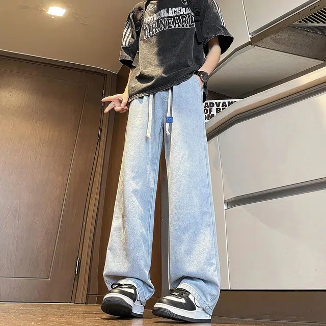 JEANSWEST
