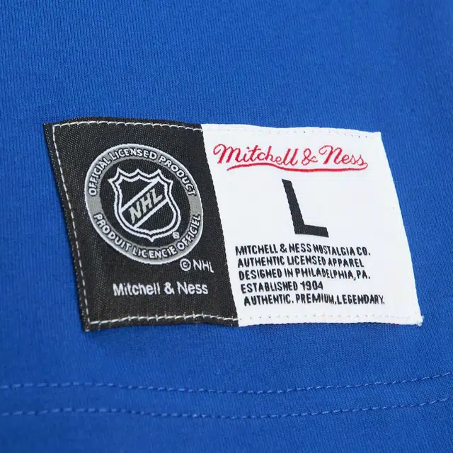 Mitchell Ness Royal New York Islanders Premium Pocket T