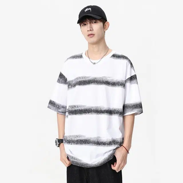 Fakeyoung T