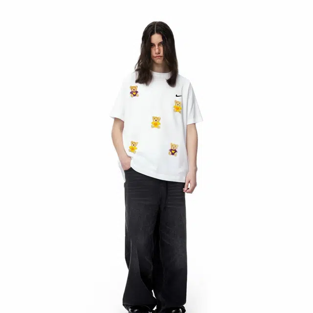 Nike T
