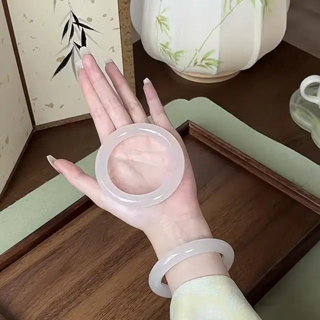 【精选】 七小匠 国潮古风古韵冰润白月光玉环 正缘桃花 典雅大气清冷高雅小众百搭 显白 玉髓 手镯 女款
