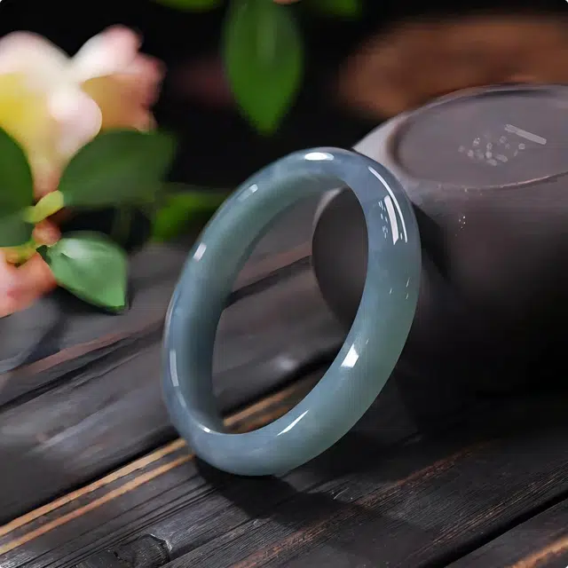 【精选】 七小匠 精致温润典雅蓝水素圈 新中式年轻款 首饰品 国风小众平安转运 国潮时尚古典配饰 糯种 手镯 女款