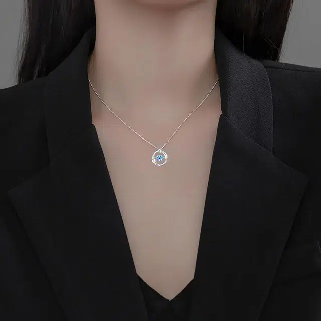郁馨 跳动的心 羽你相伴 爱心创意闪耀 海边夏日轻奢锁骨链 高级小众 浪漫告白 合金 项链 男女同款情侣款