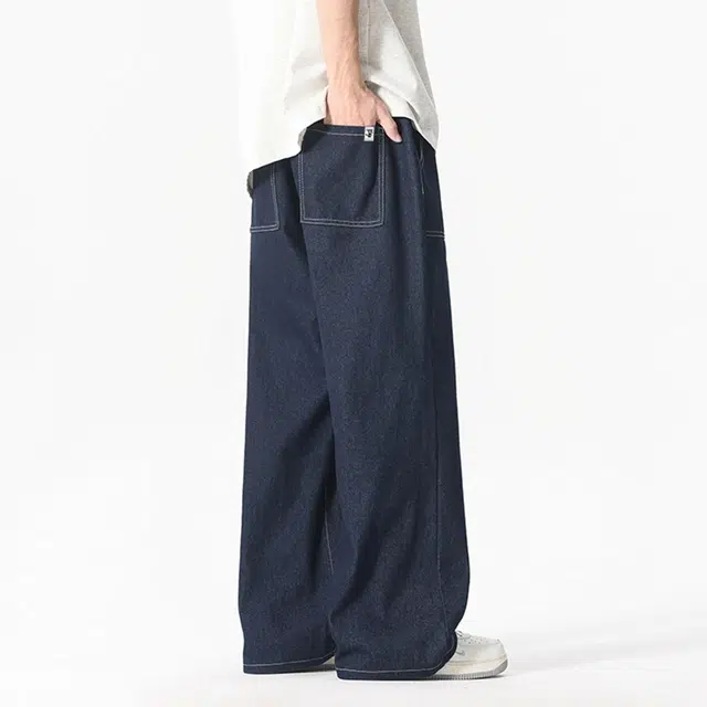 EVE Jeans logo