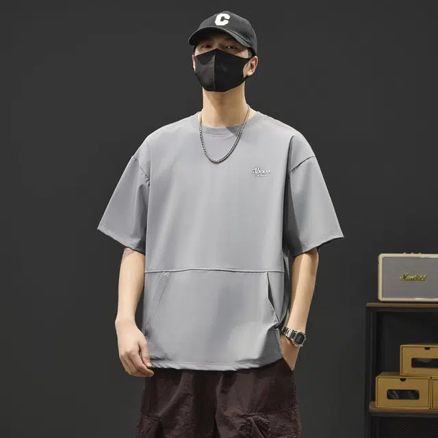Fakeyoung T