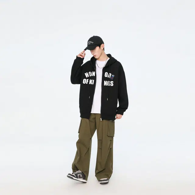 王者荣耀 美式复古创意字母涂鸦设计简约休闲宽松多巴胺连帽夹克外套 男女同款