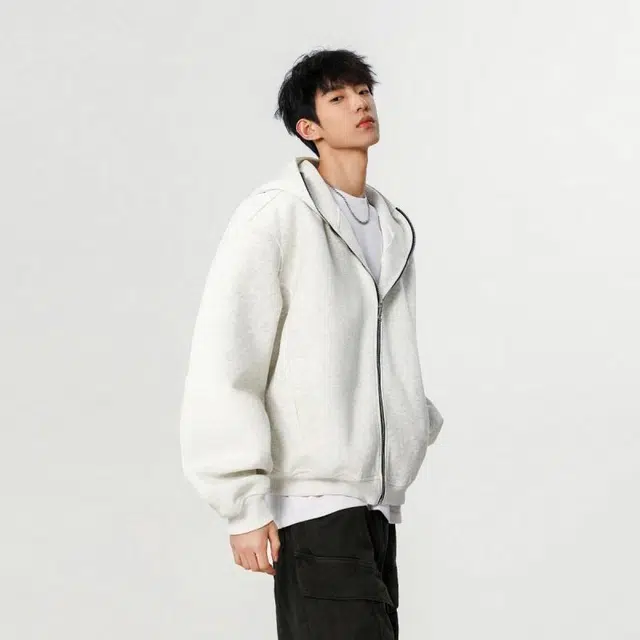 Fakeyoung