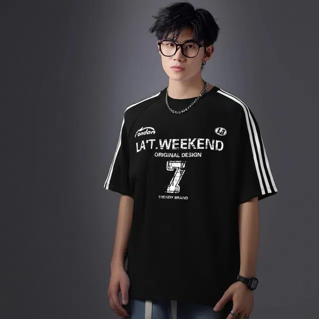 LA'T.WEEKEND 7T