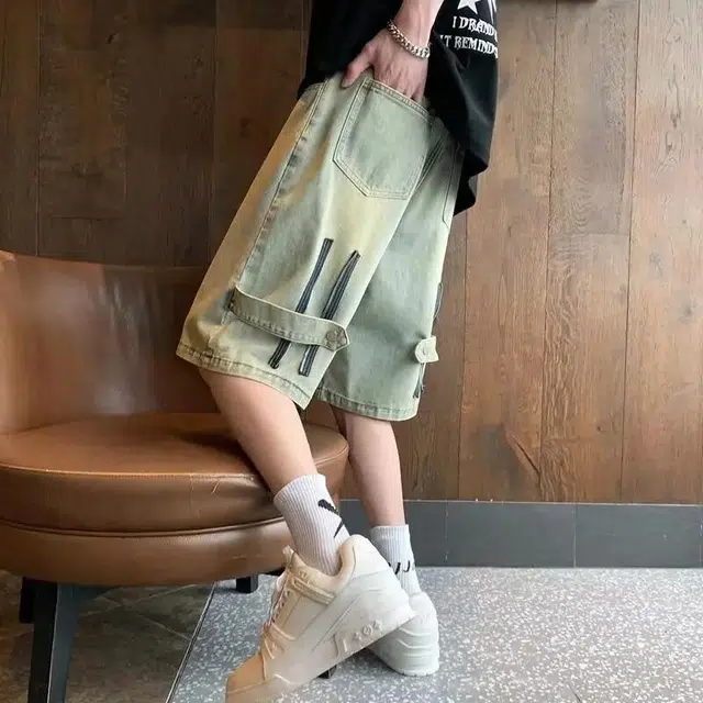 极限涡轮 美式复古薄款工装设计感小众五分裤牛仔短裤 男女同款 黄泥色