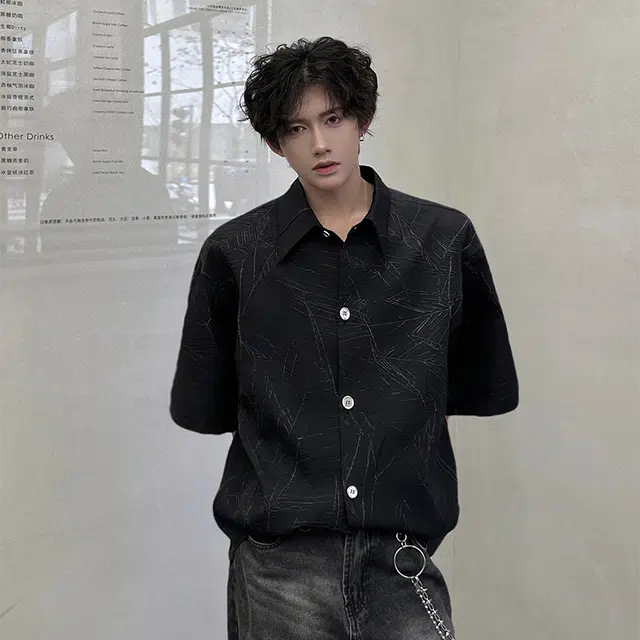 Fakeyoung