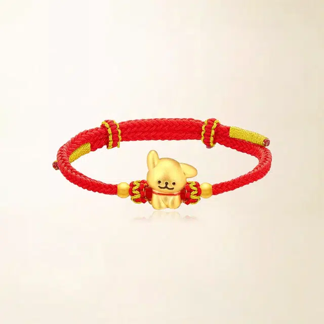 999