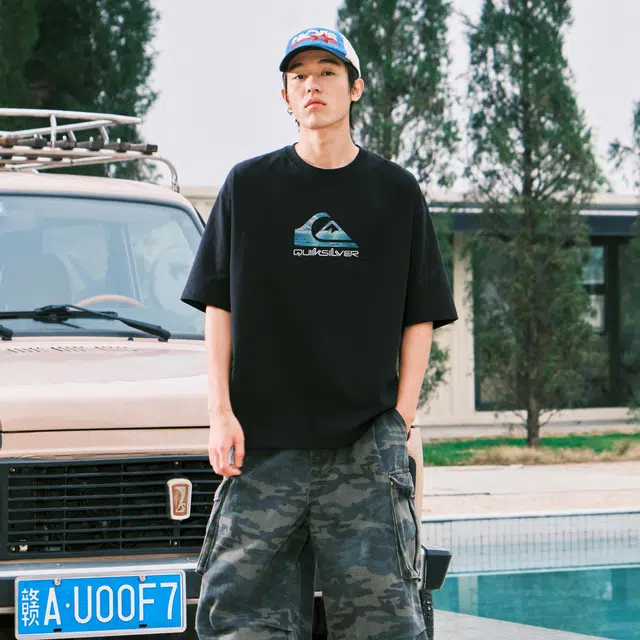 Quiksilver logoT