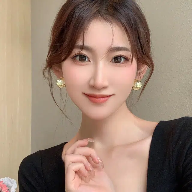 韵系 夸张网红流光轻奢高级感 铜镀金 耳环 女款