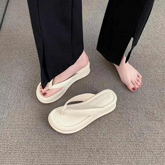 美洲爵士 百搭时尚潮流 静音防臭防磨人字拖鞋 女款