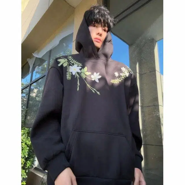 奇迹街区 美式复古新中式花卉花环刺绣文字纯色潮流痞帅简约高街休闲宽松设计感高级感小众日常舒适百搭长袖套头连帽卫衣 男女同款