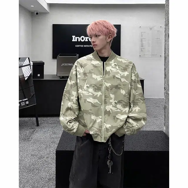 Fakeyoung