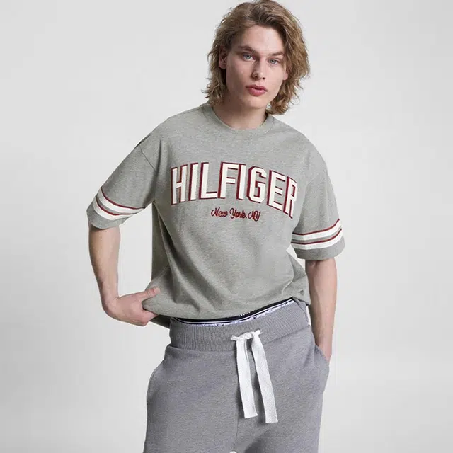 Tommy Hilfiger LogoT